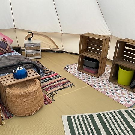 Glamping Meadow Bell Tent Stithians Luaran gambar